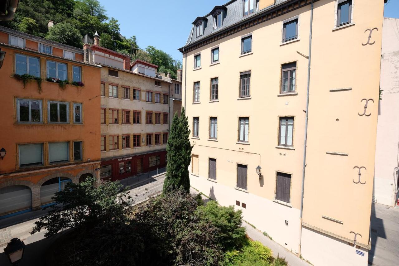 Honore Suite Vue Saone Lione Esterno foto